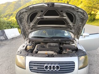 2000 Audi TT I (8N), серебристый, 430000 рублей, вид 2