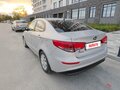2016 Kia Rio III Рестайлинг, серый, 870000 рублей - вид 3