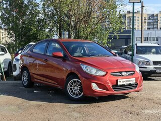2012 Hyundai Solaris I, красный, 429000 рублей, вид 3