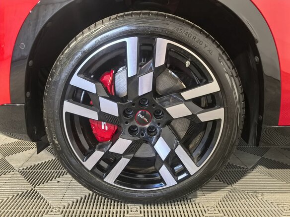 2024 Mini Countryman JCW John Cooper Works III, красный, 6300000 рублей - вид 6