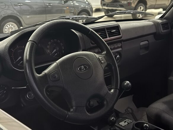 2025 Lada (ВАЗ) Niva Legend Bronto I, зелёный, 1610000 рублей - вид 6