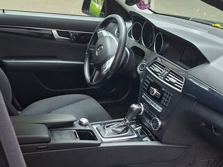 2012 Mercedes-Benz C-Класс 180 BlueEFFICIENCY III (W204) Рестайлинг, чёрный, 1200000 рублей, вид 4