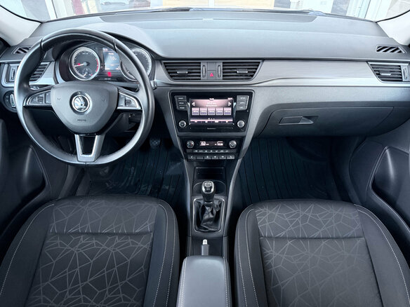 2018 Skoda Rapid I Рестайлинг, бежевый, 1349000 рублей - вид 7