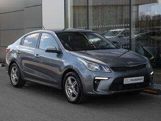 2017 Kia Rio IV, серый, 1398000 рублей, вид 3
