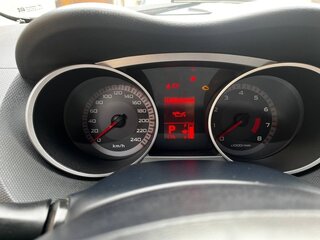 2008 Mitsubishi Outlander II, серебристый, 1050000 рублей, вид 5
