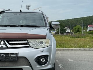 2013 Mitsubishi Pajero Sport II Рестайлинг, серебристый, 1400000 рублей, вид 2