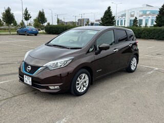 2019 Nissan Note e-Power II Рестайлинг, коричневый, 1537000 рублей, вид 1