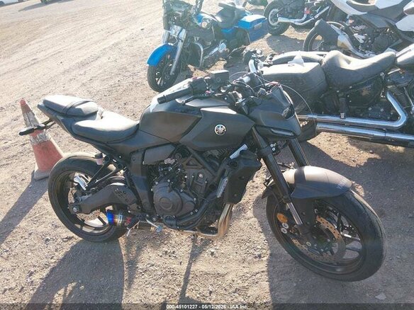 2025 Yamaha MT-07 (FZ-07), чёрный, 864682 рублей
