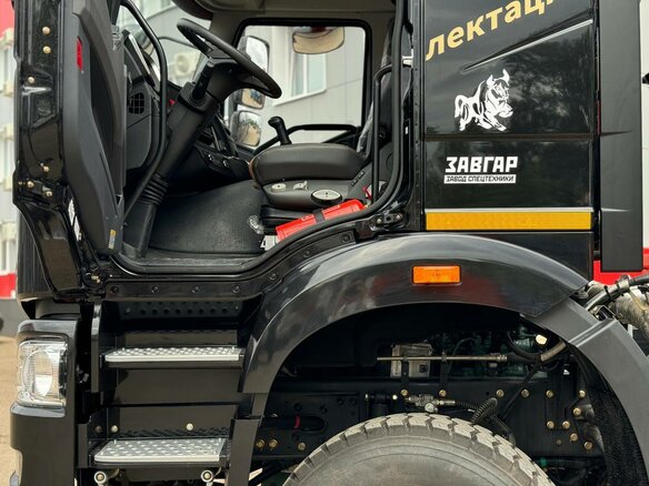 2026 FAW J6 CA3250, чёрный, 13800000 рублей - вид 16