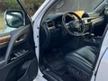 2019 Lexus LX 570 III Рестайлинг 2, белый, 9999999 рублей - вид 4
