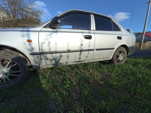 2006 Hyundai Accent ТагАЗ II, серебристый, 250000 рублей - вид 4
