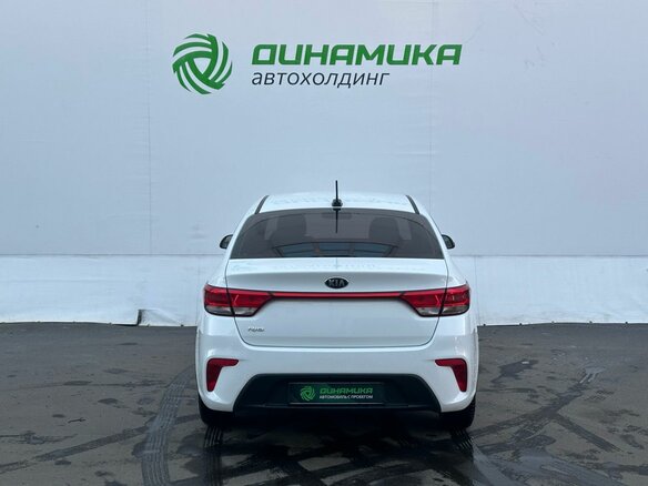 2018 Kia Rio IV, белый, 1390000 рублей - вид 5