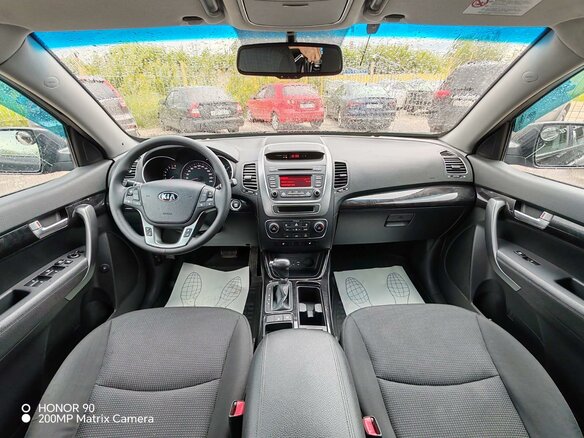 2017 Kia Sorento II Рестайлинг, чёрный, 1999000 рублей - вид 8