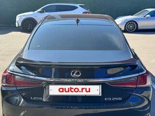 2019 Lexus ES 250 VII, чёрный, 3600000 рублей, вид 5