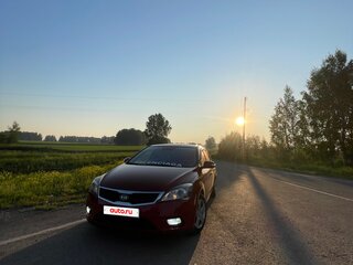 2010 Kia Ceed I Рестайлинг, красный, 750000 рублей, вид 3