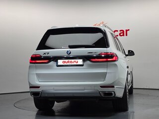 2024 BMW X7 40i I (G07) Рестайлинг, белый, 13100000 рублей, вид 4