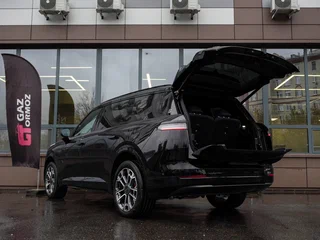 2025 Lynk & Co 900, чёрный, 7899000 рублей, вид 5