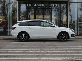 2024 Lada (ВАЗ) Vesta SW I Рестайлинг (NG), белый, 1195000 рублей, вид 4