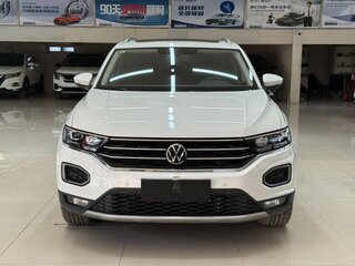 2023 Volkswagen T-Roc I Рестайлинг, белый, 1800000 рублей, вид 2