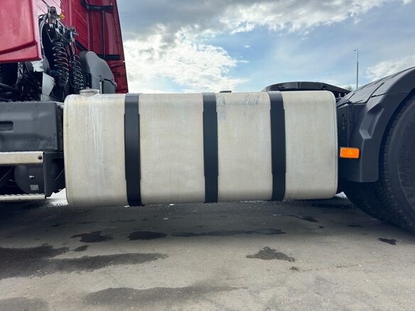 2018 Volvo FH, красный, 8790000 рублей - вид 34
