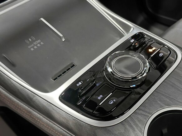 2026 Geely Galaxy M7, серебристый, 3617000 рублей - вид 29