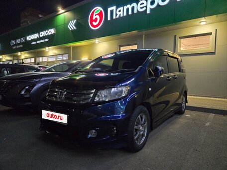 2010 Honda Freed Spike I Рестайлинг, синий, 1050000 рублей, вид 1