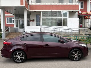 2016 Kia Forte II Рестайлинг, красный, 1110000 рублей, вид 3