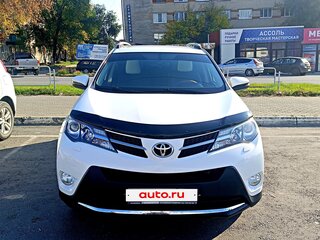 2013 Toyota RAV4 IV (XA40), белый, 1750000 рублей, вид 2