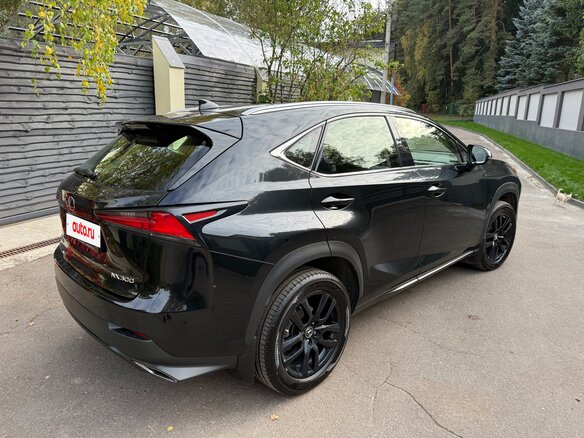 2021 Lexus NX 300 I Рестайлинг, чёрный, 3650000 рублей - вид 7