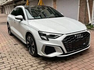 2023 Audi A3 35 TFSI Long IV (8Y), белый, 2000000 рублей, вид 2
