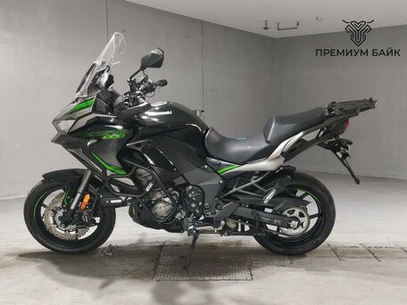 2024 Kawasaki Versys 1000, чёрный, 1349000 рублей, вид 2