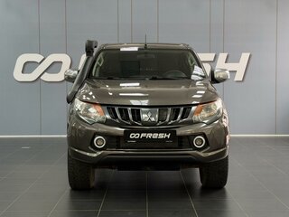 2017 Mitsubishi L200 V, коричневый, 2170000 рублей, вид 3