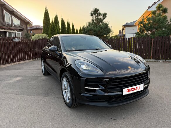 2020 Porsche Macan I Рестайлинг, чёрный, 4500000 рублей - вид 2