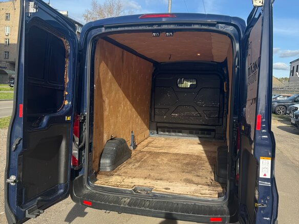 2020 Ford Transit, синий, 2600000 рублей - вид 5