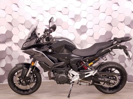 2024 BMW F 900 XR, чёрный, 1229000 рублей, вид 4