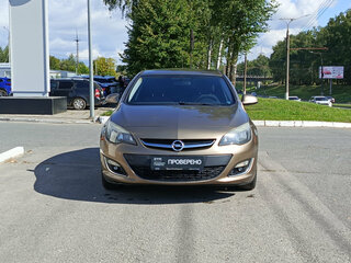 2012 Opel Astra J Рестайлинг, бежевый, 705000 рублей, вид 2