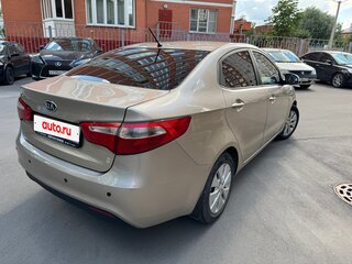 2012 Kia Rio 4-speed III, бежевый, 780000 рублей, вид 4