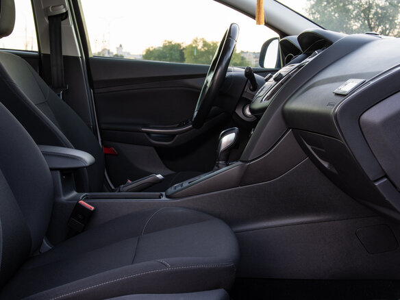 2017 Ford Focus III Рестайлинг, белый, 1400000 рублей - вид 13