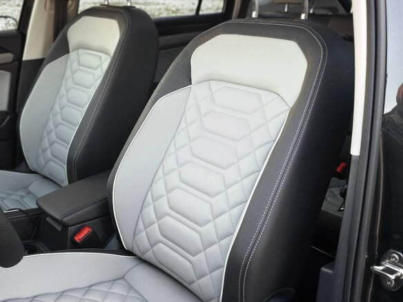 2023 Volkswagen Tayron I Рестайлинг, чёрный, 1980000 рублей - вид 9