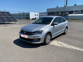 2017 Volkswagen Polo V Рестайлинг, серебристый, 1300000 рублей, вид 1