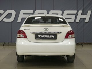 2009 Toyota Belta I, белый, 429000 рублей, вид 4