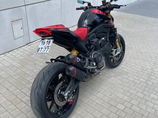 2022 Ducati Monster 937, красный, 1150000 рублей, вид 5