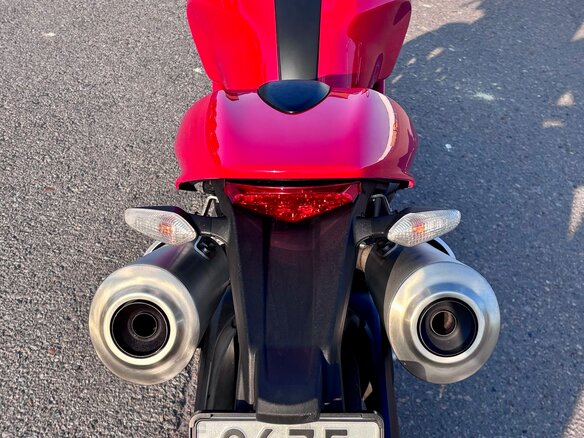 2009 Ducati Monster 696, красный, 450000 рублей - вид 10