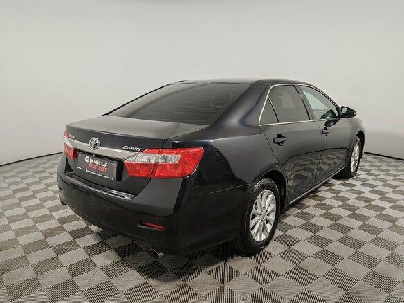 2013 Toyota Camry VII (XV50), чёрный, 1299000 рублей - вид 4
