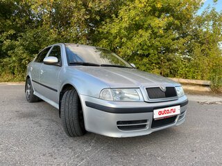 2010 Skoda Octavia I (A4) Рестайлинг, серебристый, 699000 рублей, вид 4