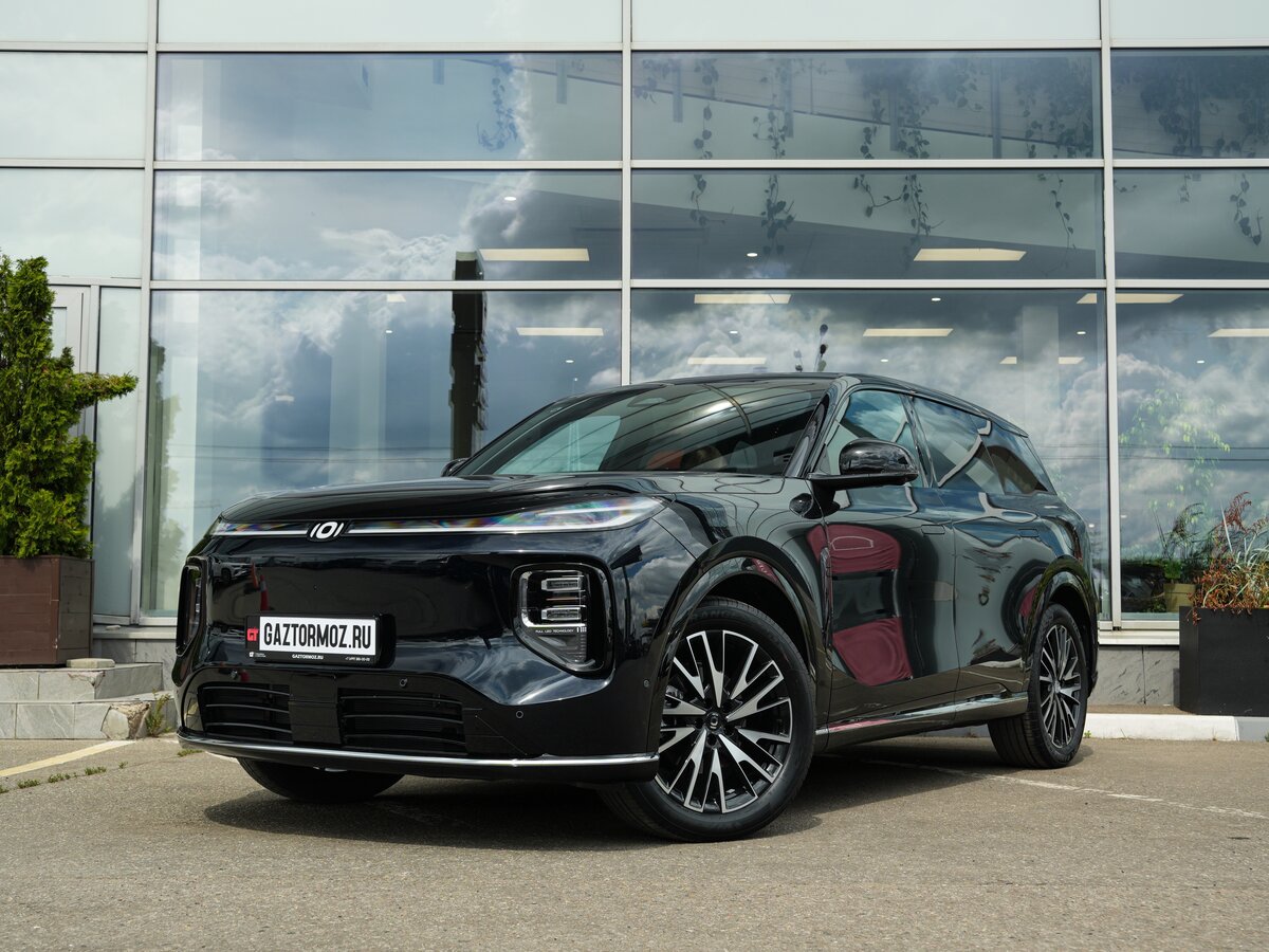 Открыть фотографии: Changan Qiyuan Q07