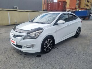 2016 Hyundai Solaris I Рестайлинг, белый, 845000 рублей, вид 1