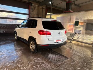 2012 Volkswagen Tiguan I Рестайлинг, белый, 999000 рублей, вид 1