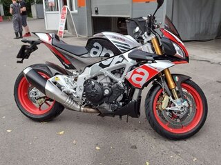 2016 Aprilia Tuono V4, чёрный, 1100000 рублей, вид 1