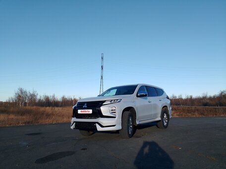 2020 Mitsubishi Pajero Sport III Рестайлинг, белый, вид 3